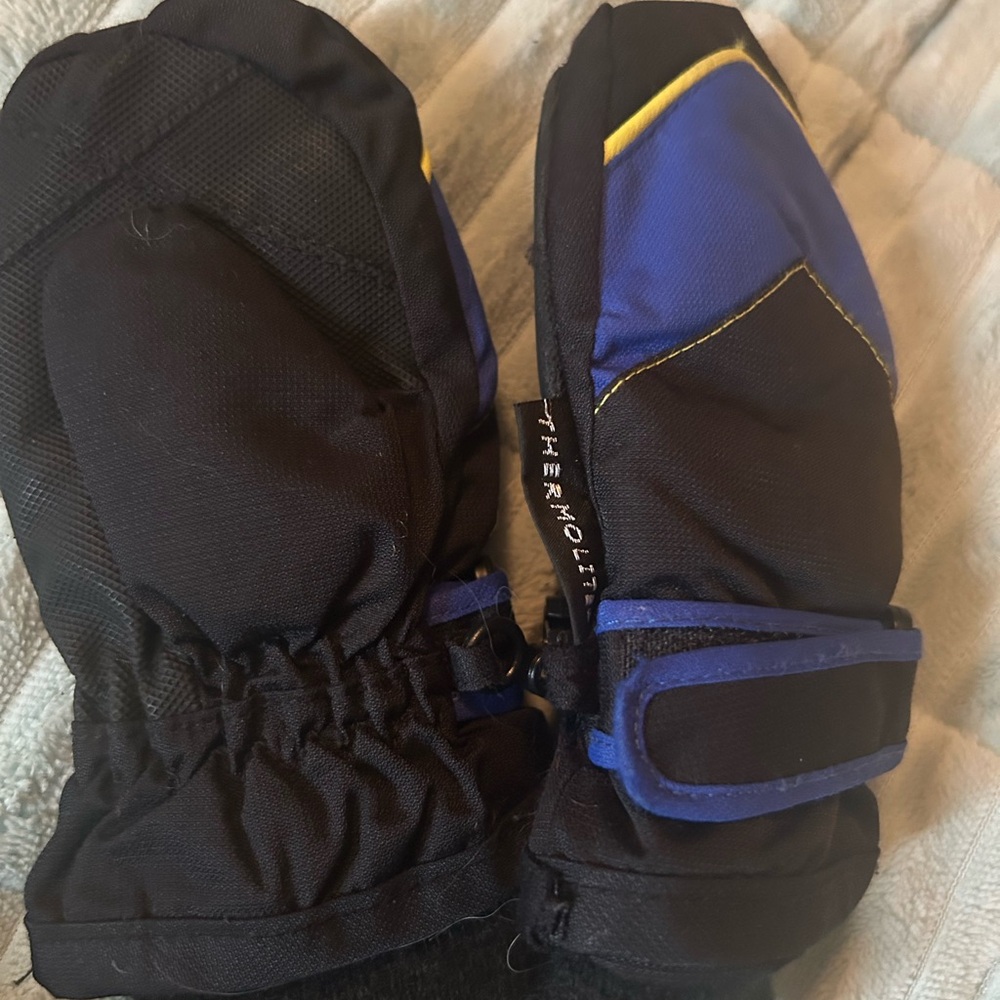 The Children’s Place thermalite Mittens 12-24 month